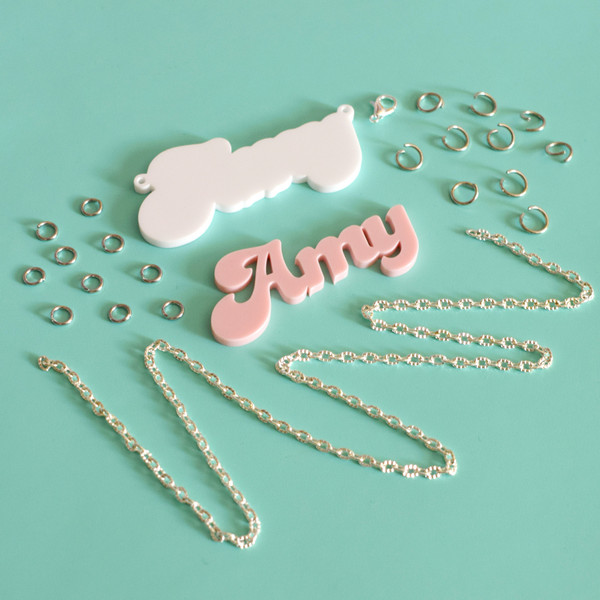 Candy font word necklace kit