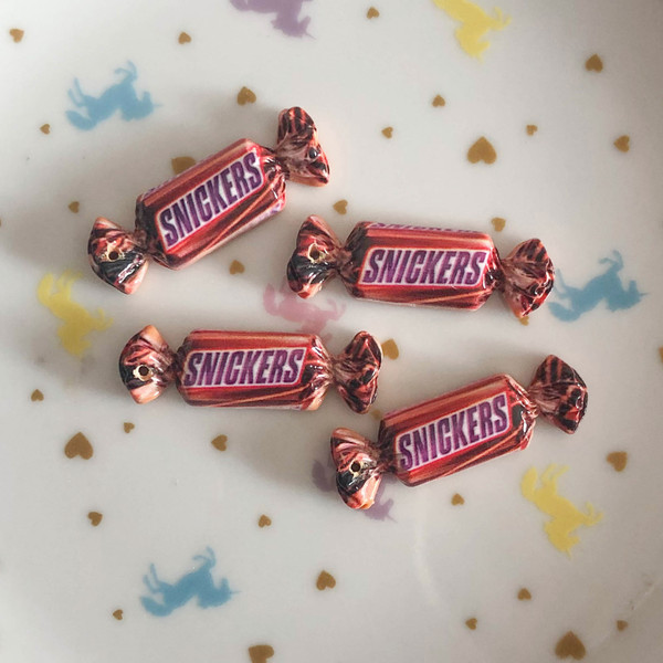 2 x Snickers candy chocolate bar charms
