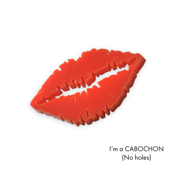 Cabochon Lips laser cut