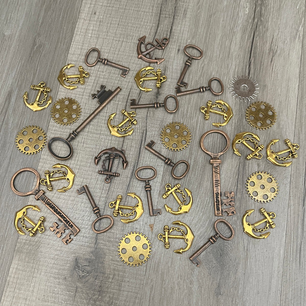 Cog, key and anchor metal charm set CLEARANCE