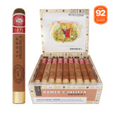 Romeo Y Julieta 1875 Cedro Deluxe No.2 open box and stick