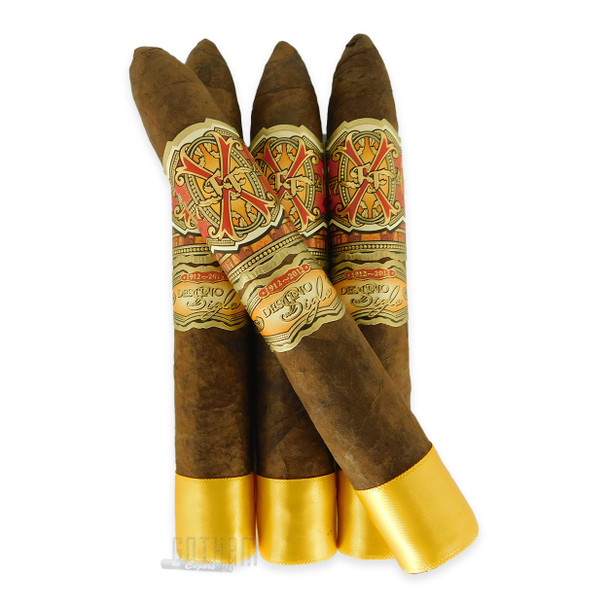 OpusX Oro Oscuro Super Belicoso 4 pack and stick