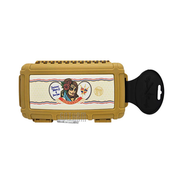 Deadwood Dominicana Caddy Close