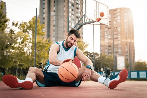 Chafing While Playing Basketball: How to Prevent It with the Right Anti-Chafing Thigh Bands