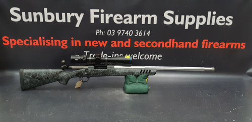 Winchester M70 Coyote Light 6.5CM 5rnd Mag + Scope Package AE278