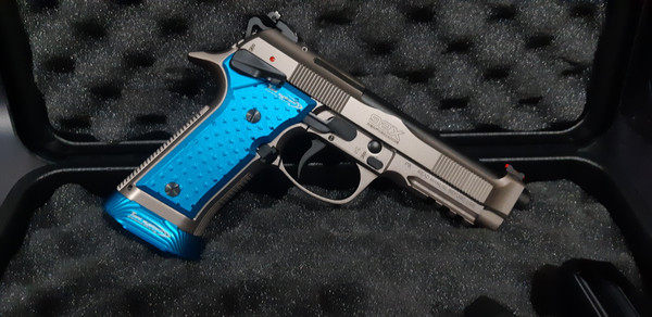 Beretta 92X Performance 9mm 10rnd - Blue