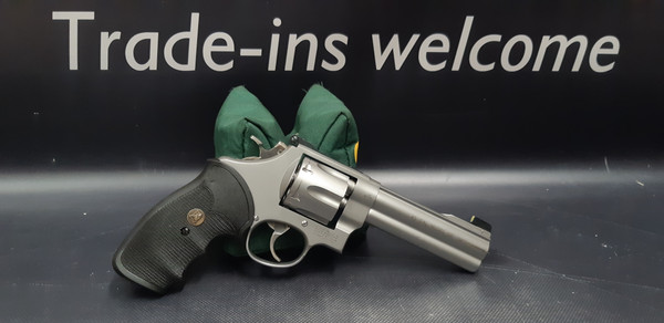 Smith & Wesson 625 MODEL OF 1988 45ACP S/H 0009