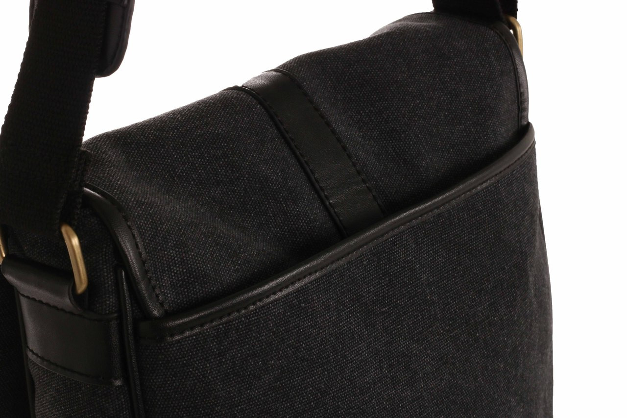 WB-6022 - Woodbridge large cross body flap over canvas bag
