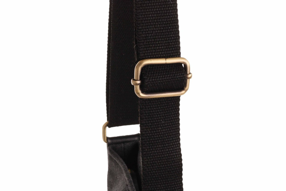 WB-6012 - Woodbridge small cross body canvas bag