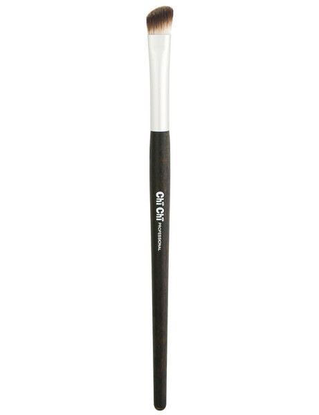 Chi Chi Angled Eyeshadow Brush - 112