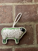 PR-42 SUFFOLK SHEEP 4.75" x 3"   18 Mesh Pip And Roo