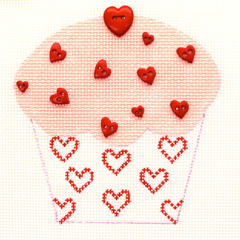 HB-234 Hearts Cupcake 4 x 3 3⁄4 18 Mesh Hummingbird Designs 