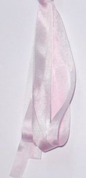 SR-4MM-04 Strawberry ice Dinky-Dyes Silk Ribbon 4mm