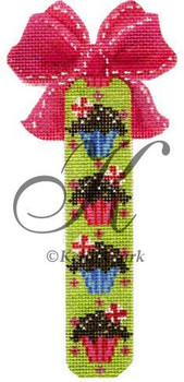 KPF48-18 Cupcakes on a Stick 3"w x 6.75"h 18 Mesh KELLY CLARK STUDIO, LLC