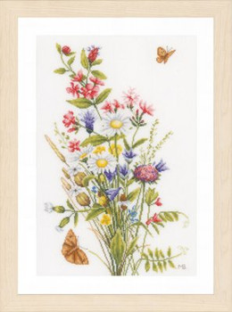 PN155693 Lanarte Kit Field Flowers 12.4" x 18.8"; Linen ; 27ct 