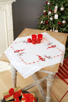 PNV150474 Vervaco Kit Christmas Elves Tablecloth