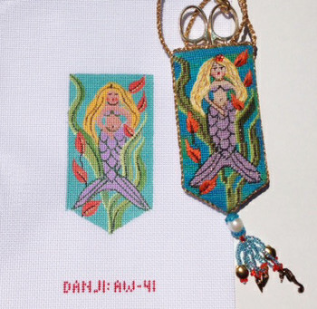 AW-41 Mazzy’s Mermaid Necklace Scissor Case 2 ¼ x 4 18 Mesh Danji Designs ANN WINN