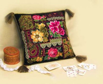 RL761 Riolis Cross Stitch Kit Flowers Arrangement Cushion;