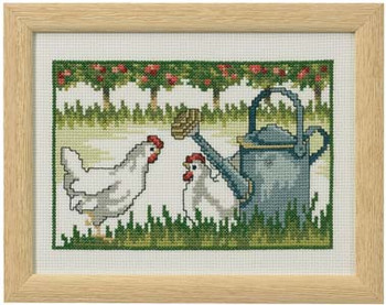 920148 Permin Kit Chickens w/watering can