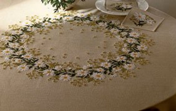 77123625 Eva Rosenstand Daisy Tablecloth