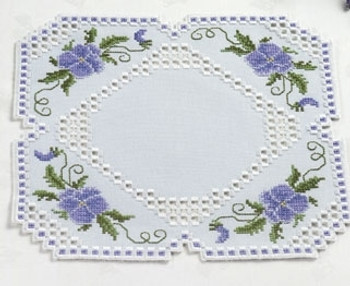 102808 Permin Kit Floral Doily 11" x 11"; Hardanger; 22ct