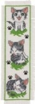 056147 Permin, Kit KittyKat Bookmark 2.8" x 8.8"; Ecru Aida ; 14ct