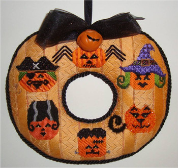 Halloween Pumpkin Wreath  6.75” x 8.25” 18 Mesh Sew Much Fun