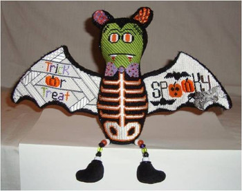 Halloween Monster Mash – Bat 7.5” x 13” 18 Mesh Sew Much Fun