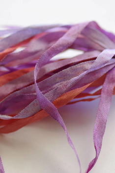 SR4 021 Sweet Pea Silken Ribbon 4mm Thread Gatherer