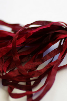 SR4 074 In the Burgundy 4mm Silken Ribbon Thread Gatherer SR4 074 In the Burgundy 4mm Silken Ribbon Thread Gatherer