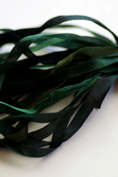 SR4 089 Dark Forest  4mm  Silken Ribbon Thread Gatherer SR4 089 Dark Forest  4mm  Silken Ribbon Thread Gatherer