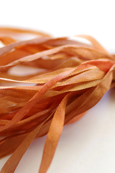 SR4 292 Glowing Embers 4mm Silken Ribbon Thread Gatherer SR4 292 Glowing Embers 4mm Silken Ribbon Thread Gatherer