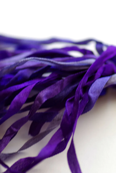SR4 140 Vintage Violets 4mm  Silken Ribbon Thread Gatherer SR4 140 Vintage Violets 4mm  Silken Ribbon Thread Gatherer