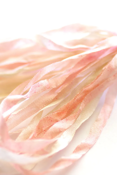 SR4 276 Frost on the Pumpkin 4mm Silken Ribbon Thread Gatherer SR4 276 Frost on the Pumpkin 4mm Silken Ribbon Thread Gatherer