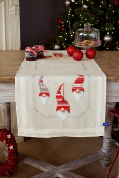 PNV155966 Vervaco Christmas Gnomes Table Runner