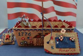 YT Patriotic Days Sewing Basket Includes wooden handle and button Mani Di Donna MDD-PDSB