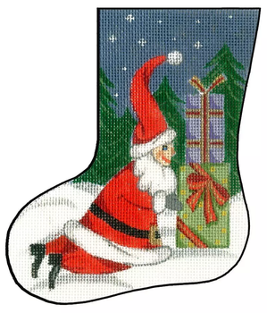 X-46 Mini Stocking Santa 18 ct., Dimensions: 5″ x 6″ Creative Needle