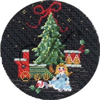 KCN232 Antique Toys & Train - Black Round 4.5" round  With Stitch Guide 18 Mesh KELLY CLARK STUDIO, LLC