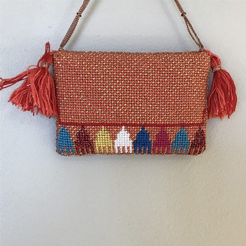 XO-265 The Point Of It All Designs Tassel Purse Ornament 3.5 x 2.5 18 Mesh Shown Finished 