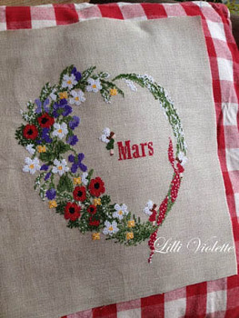 Mars March 140w x 176h Lilli Violette 18-1092
