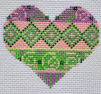 CH-175 Heart 2 3 x 2 ½ 18 Mesh With Stitch Guide CH Designs