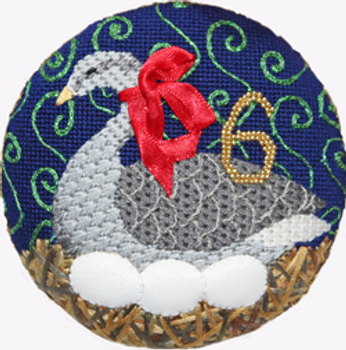 188606 6 Geese a Laying 4.5" diameter 13 Mesh WITH STITCH GUIDE JULIE THOMPSON