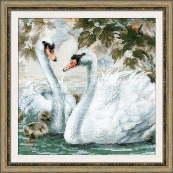 RL1726 Riolis Cross Stitch Kit  White Swans 9.75" x 9.75" ; White Aida; 14ct 
