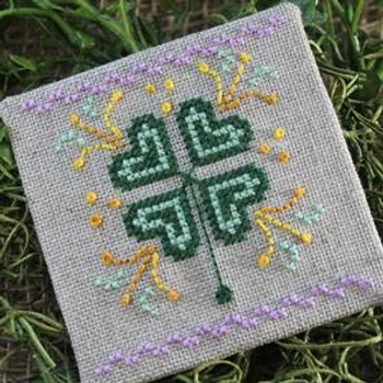 YT Little Spring Fling - March 40 x 40 by Luhu Stitches