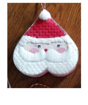 CANX4	Santa Heart	18 Mesh CANVAS COOKIE Cheryl Schaeffer And Annie Lee Designs