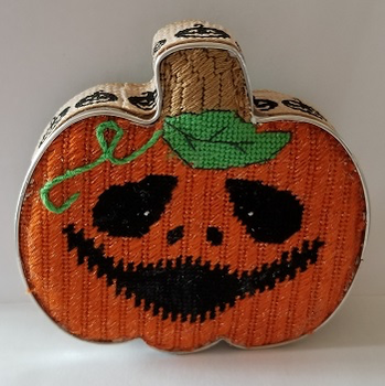 CANH1	Jack O'Lantern  Mesh CANVAS COOKIE Cheryl Schaeffer And Annie Lee Designs