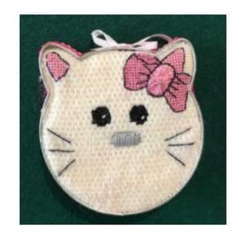 CANM6	Cat 18 Mesh CANVAS COOKIE Cheryl Schaeffer And Annie Lee Designs