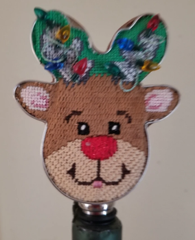 CANX25W	Reindeer 		 18 Mesh Wine Stopper cookie cutter Cheryl Schaeffer And Annie Lee Designs