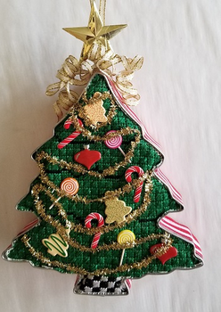CANX13 Christmas Tree 18 Mesh CANVAS COOKIE Cheryl Schaeffer And Annie Lee Designs