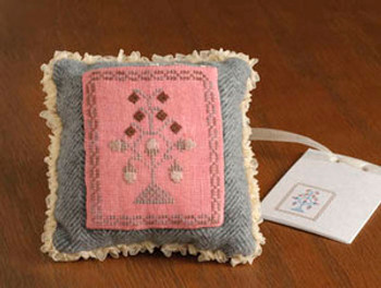 Acorn Pillow Pocket 5" X 6" 40w x 50h Dames of the Needle 11-2195 